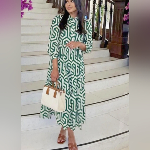Zara Ecru White Green Geo Geometric Print Karen Tiered Midi Size S - Picture 2 of 16